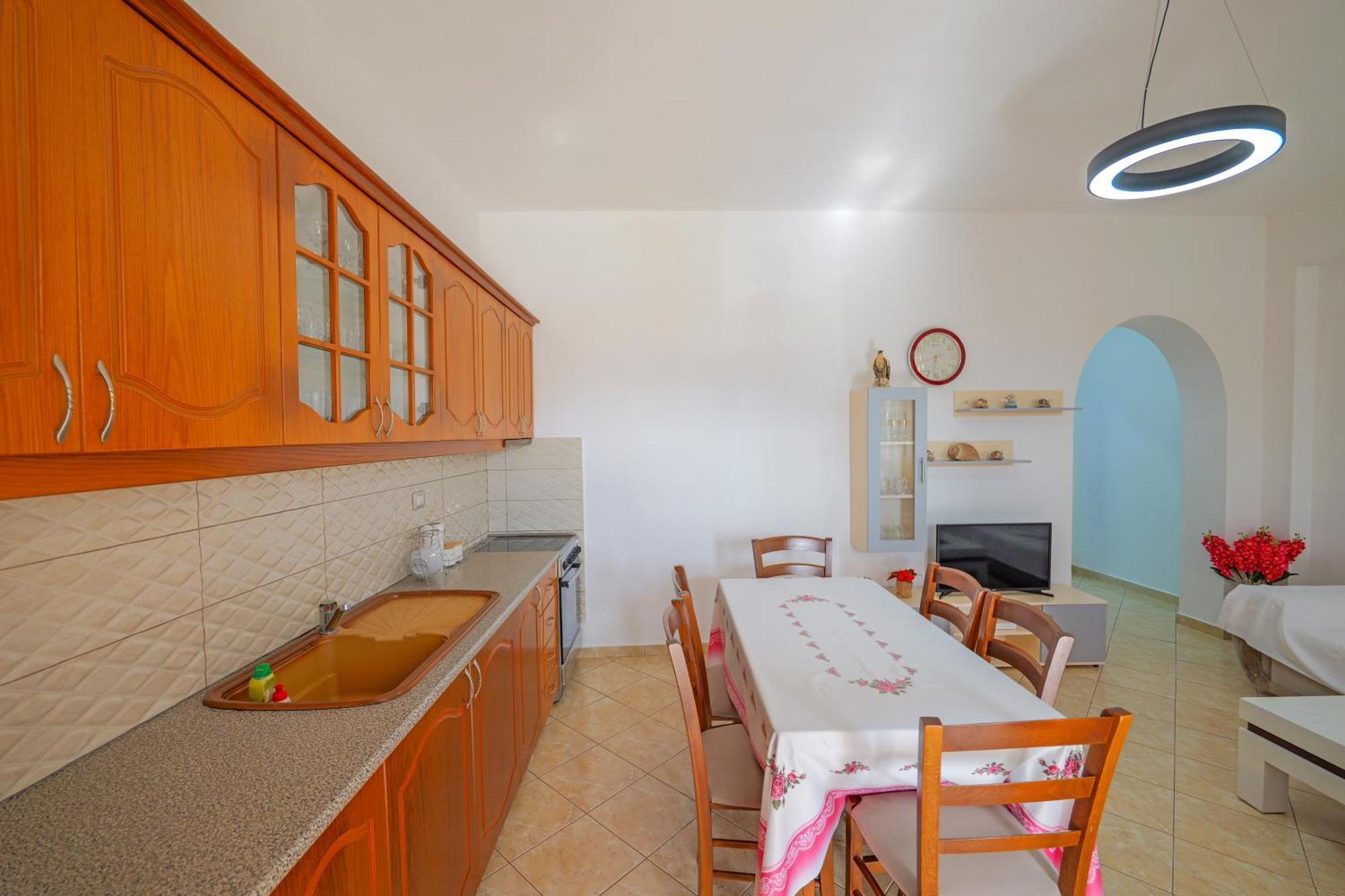 Brahimi Guest House Ksamil Exterior photo